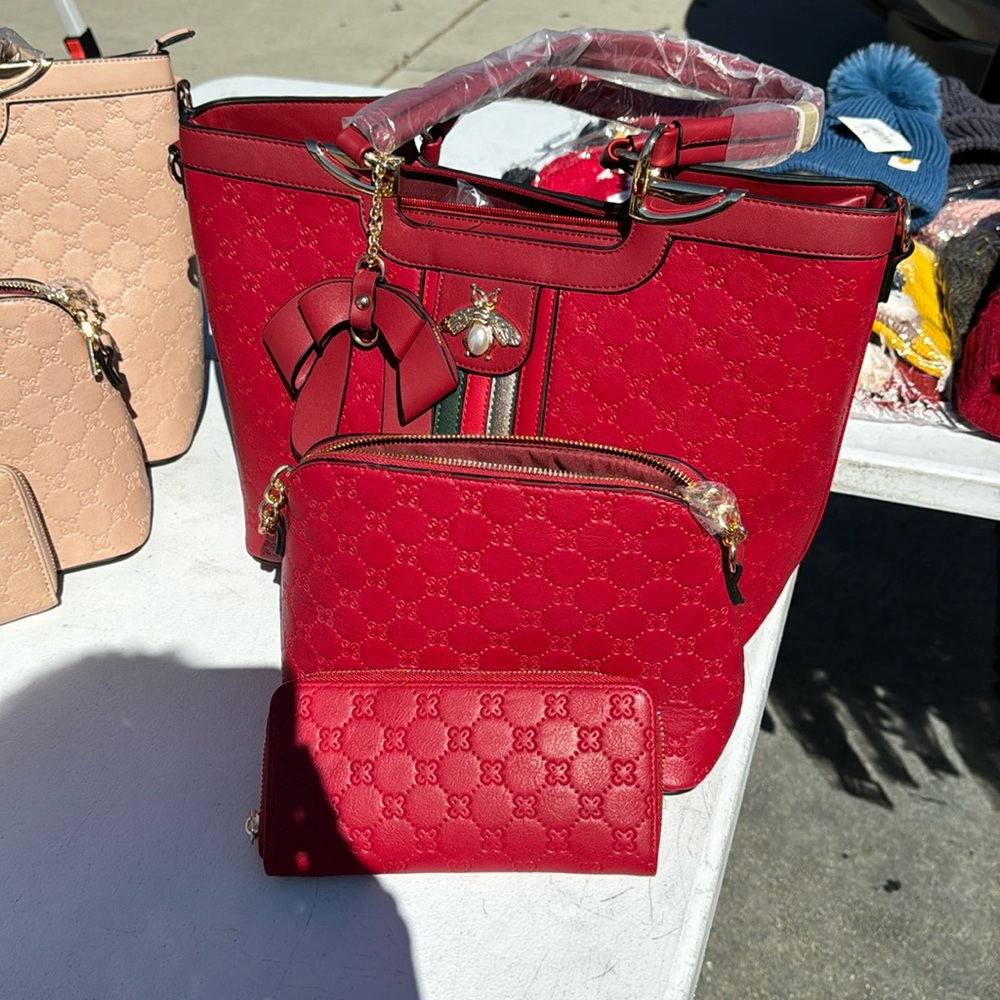 Bolsas para dama

Bags for women